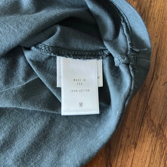 Anthropologie LetLuv Blondie Heart of Glass Graphic Tee Size Medium - Picture 7 of 7